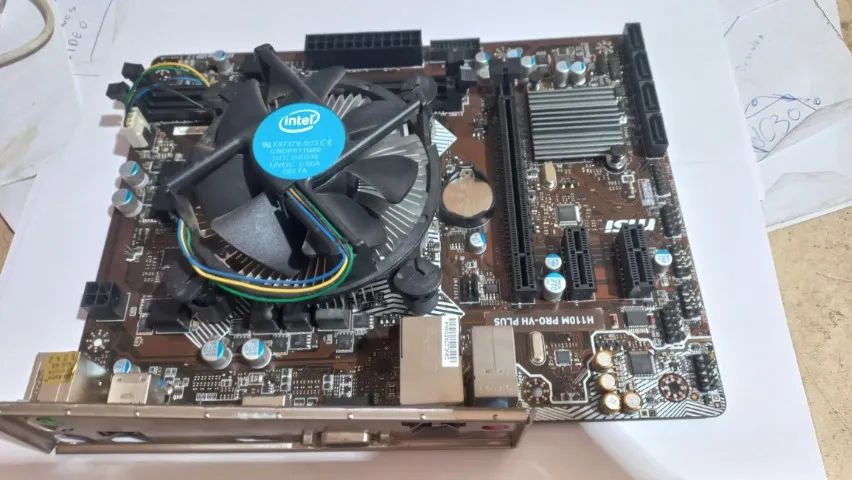 A placa-mãe MSI H110M PRO-VH PLUS  - Foto 3