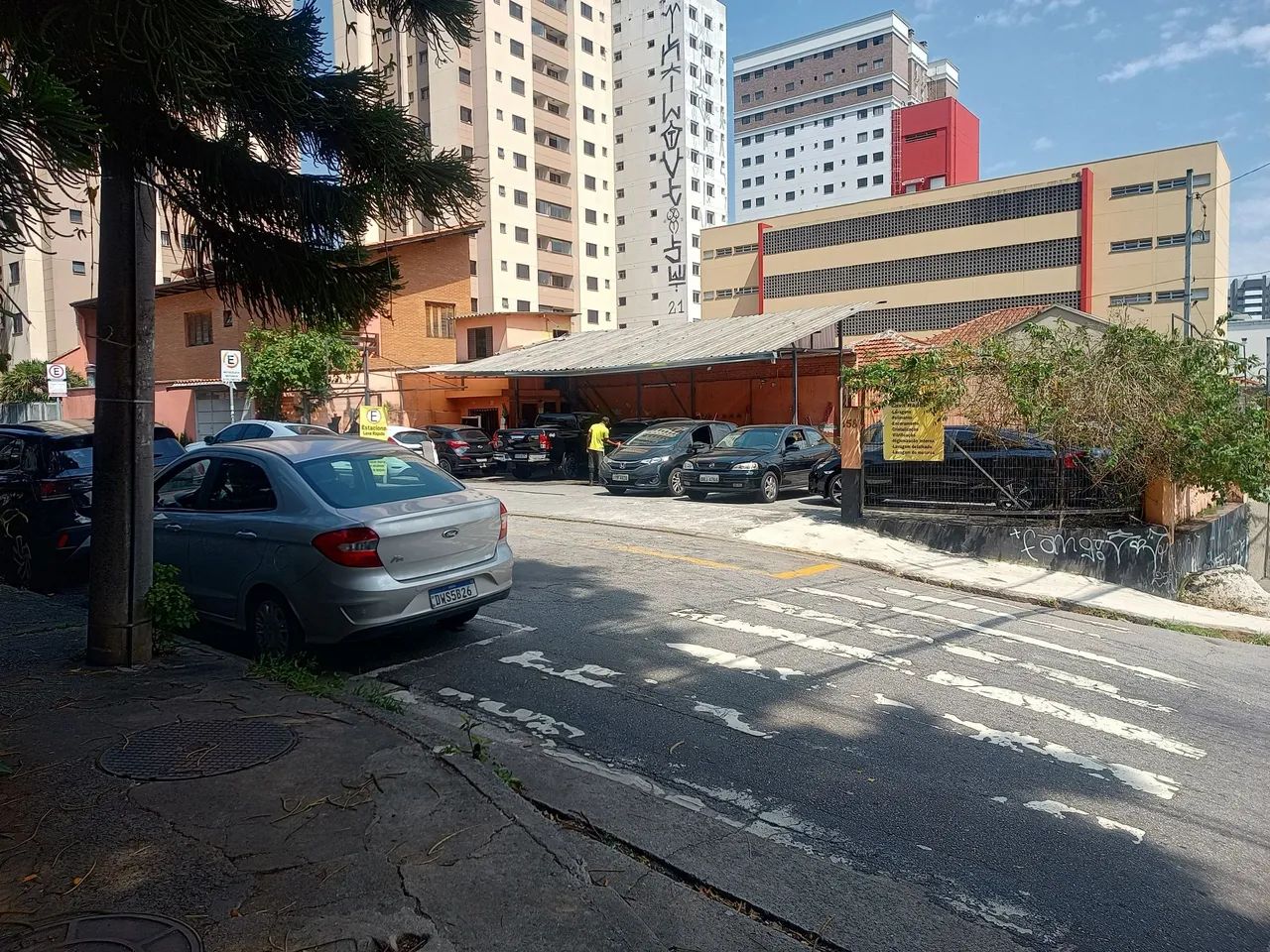 Vende-se lava rápido e estacionamento .  - Foto 2