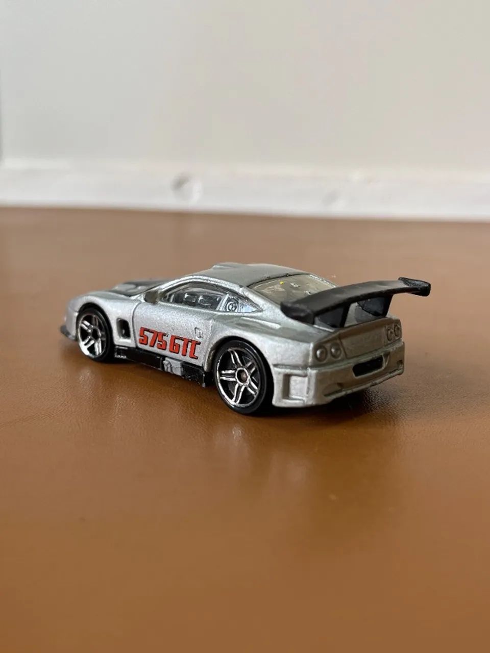 Hotwheels Loose Ferrari 575 GTC  - Foto 3