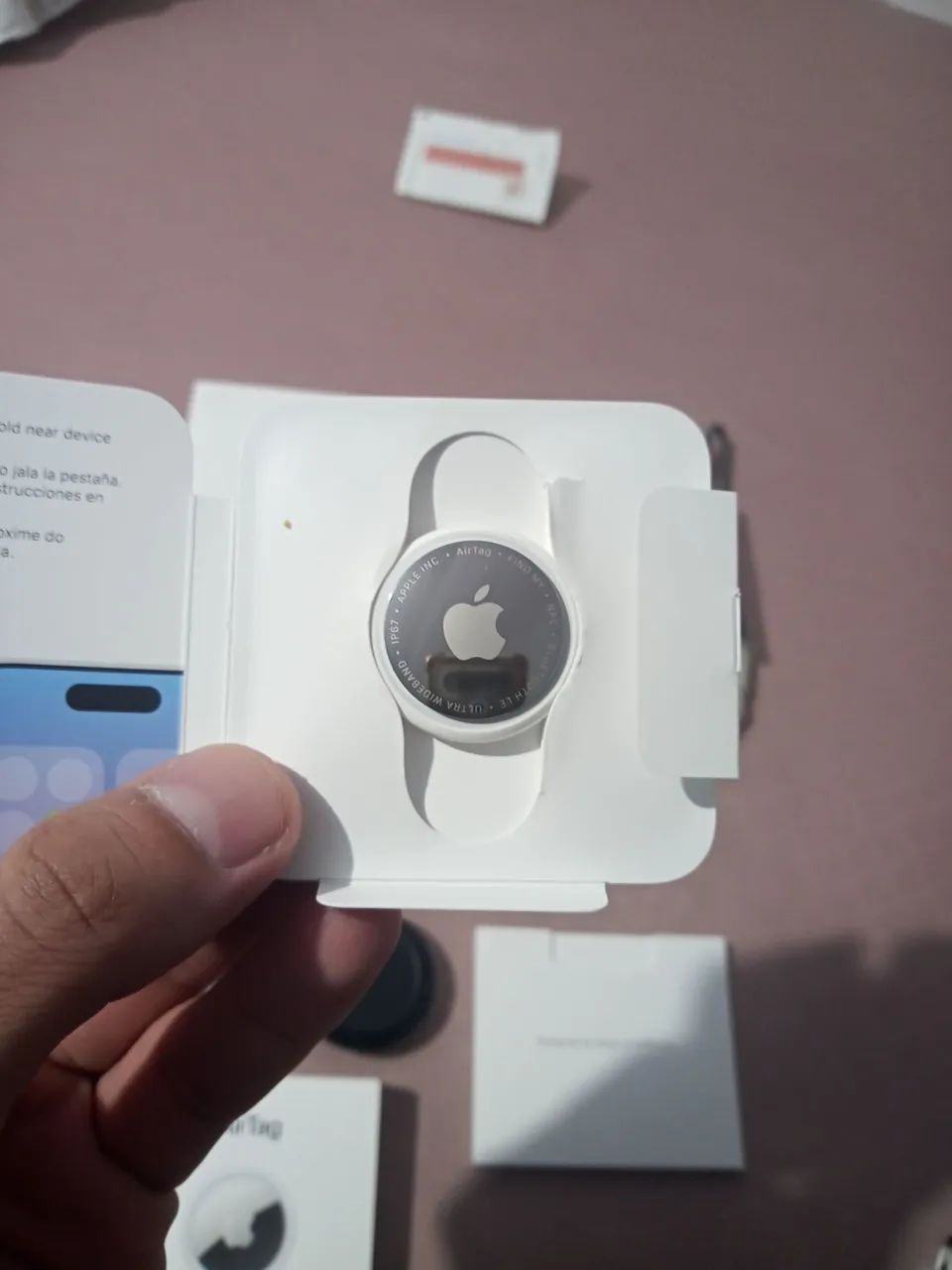 Airpods pro 3 mais Airtag segunda geração - Foto 2