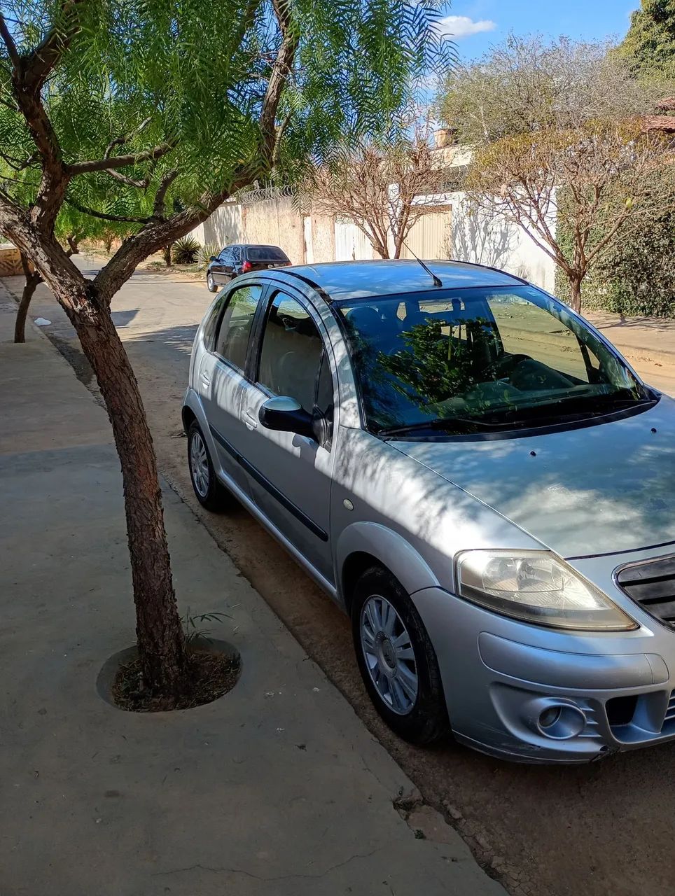 Citroën C3 C3 GLX 1.4/ GLX Sonora 1.4 Flex 8V 5p 2011