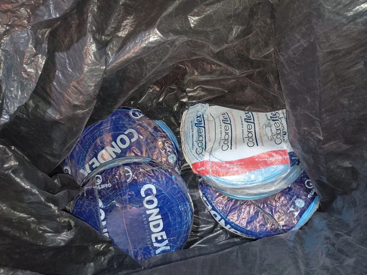 Fio elétrico 64985843523203122