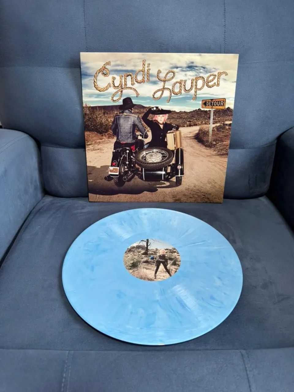 Vinil Cyndi Lauper Detour + Single 7"