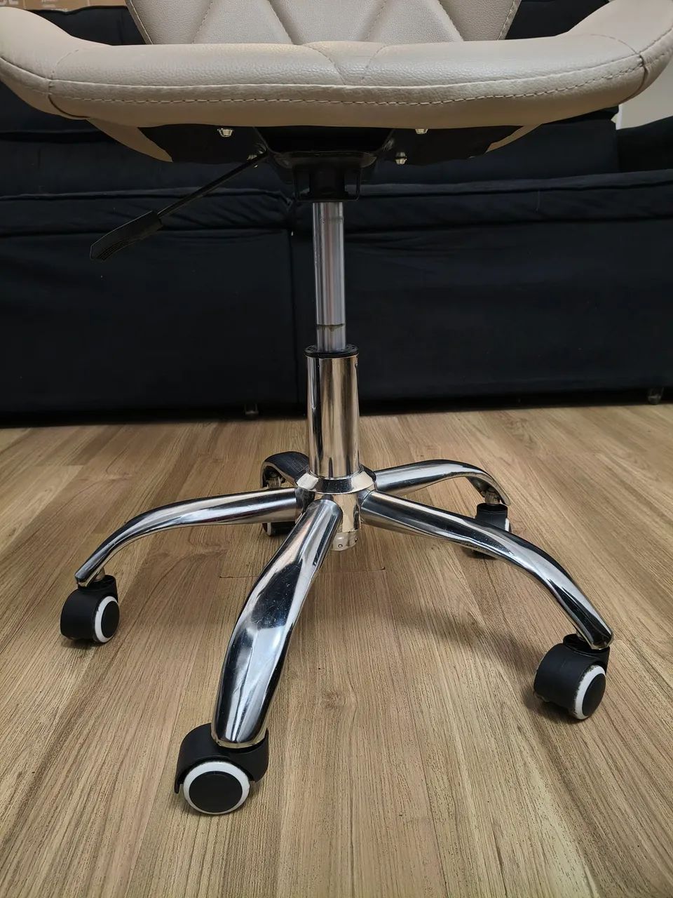 Cadeira Slim Eames Charles Eiffel Giratória Estofada - Foto 3
