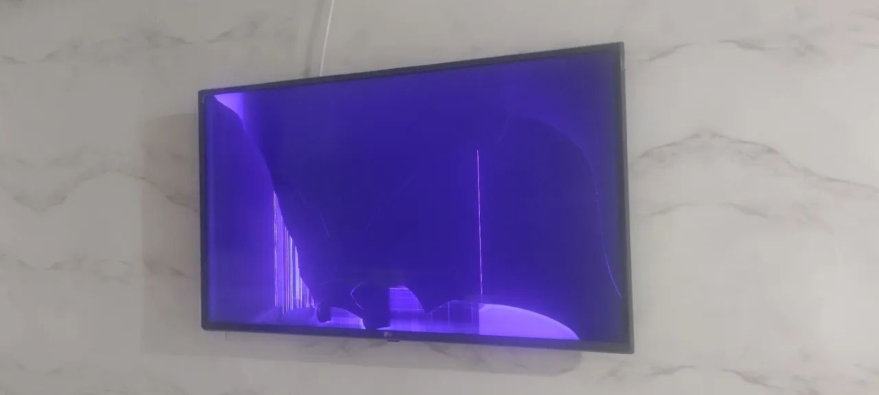 Tv LG 43 tela quebrada  - Foto 2