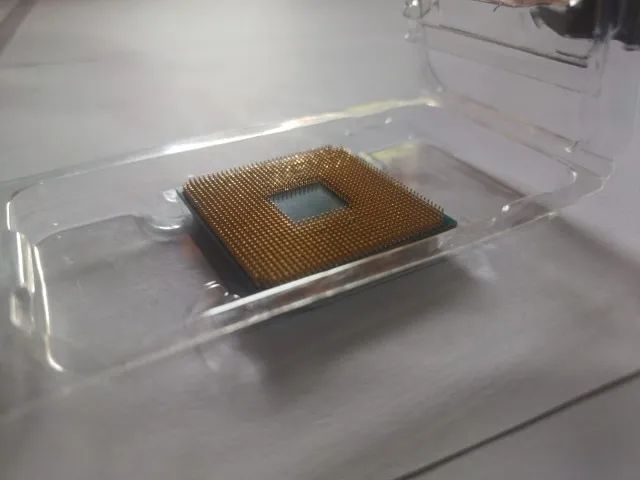 Processador AMD Ryzen 7 2700X - Foto 4