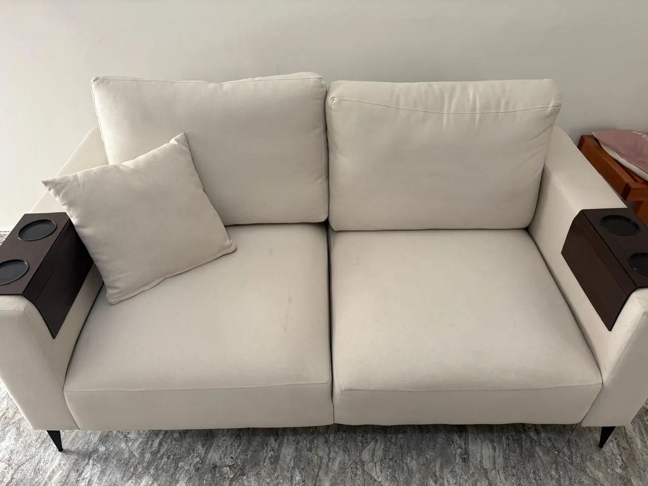 Sofá de 2 lugares com molas  - Foto 2