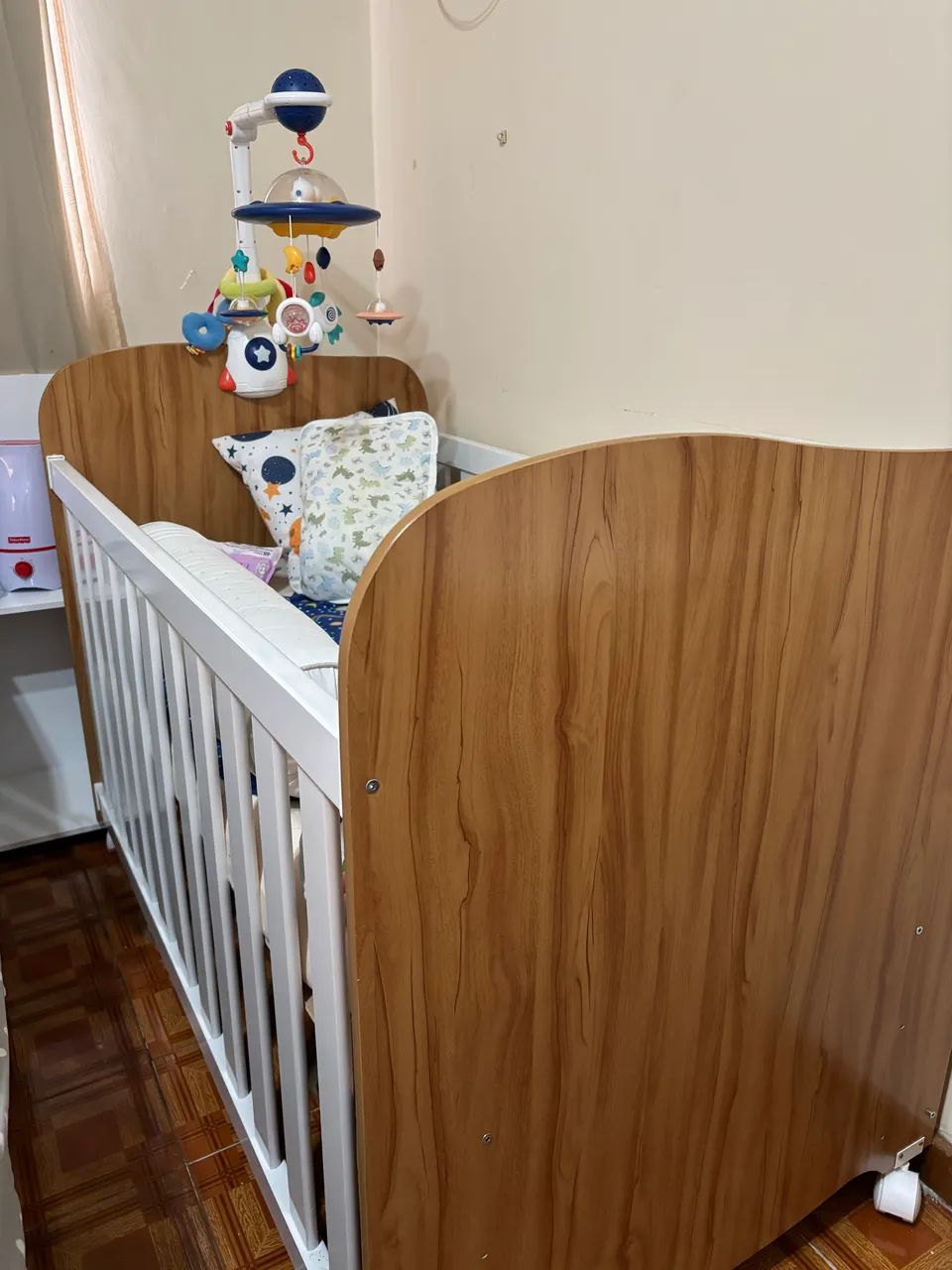 KIT QUARTO BEBÊ / berço cômoda e roupeiro