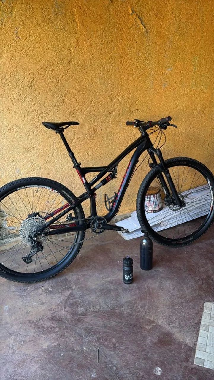 Specialized Camber Comp Full Aro 29