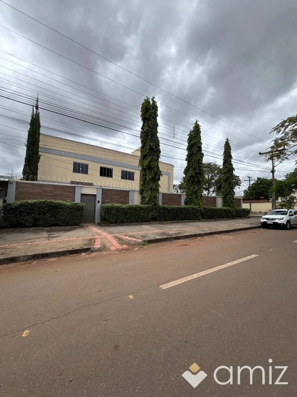 Casa Comercial à venda no Jardim Presidente de 320,00m². - Foto 2