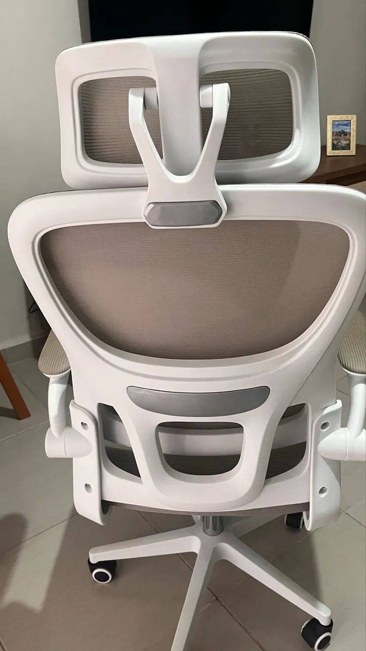 Cadeira Ergonômica de Escritório  - Foto 3