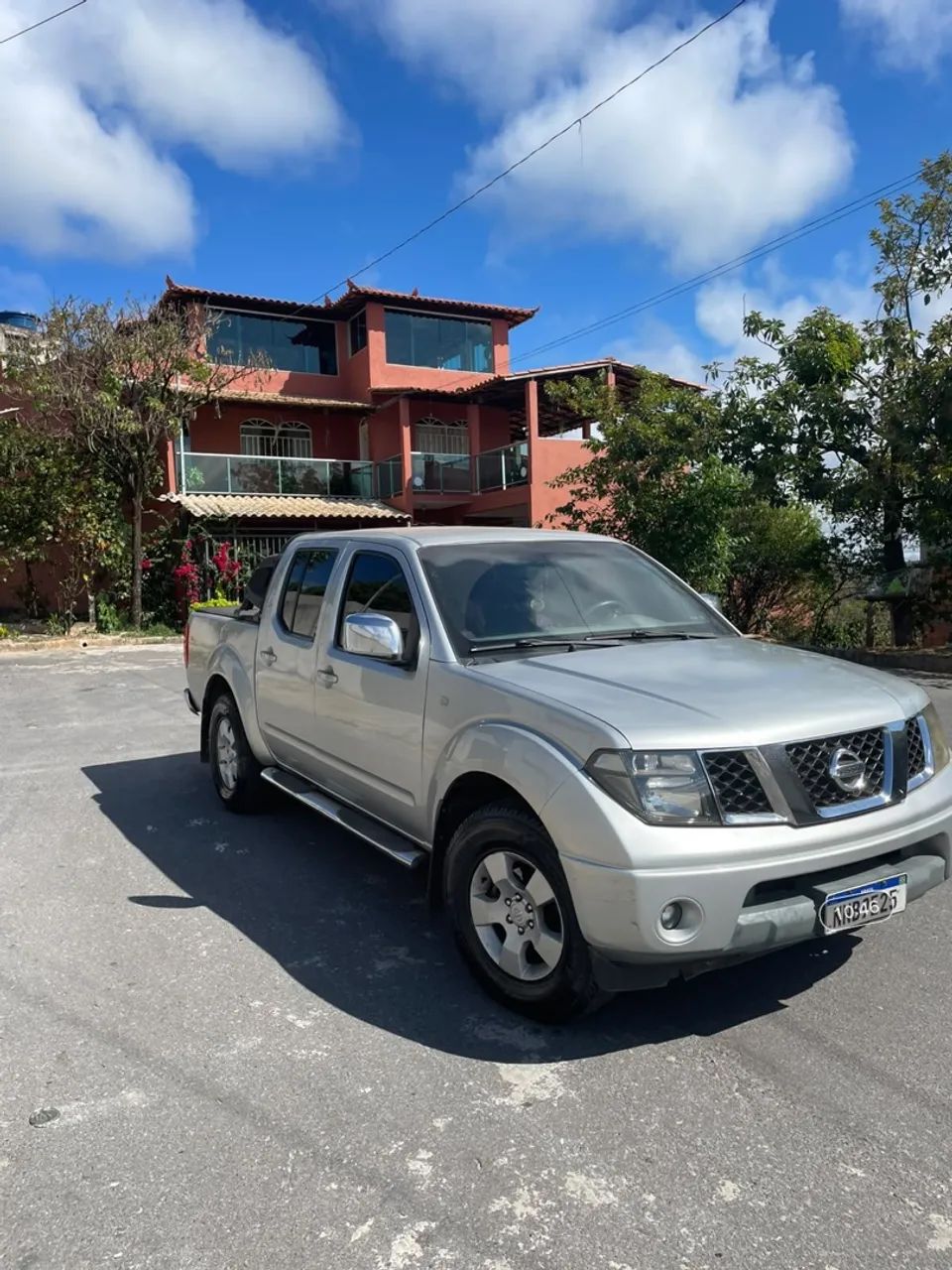 Nissan Frontier Frontier XE CD 4x2 2.5 TB Diesel 2010