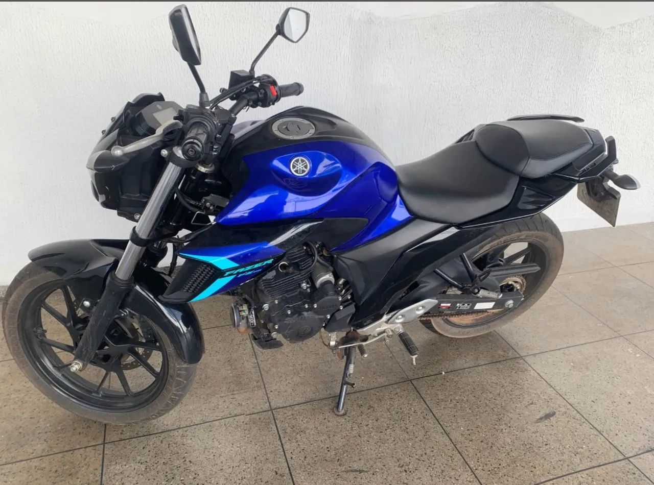 Yamaha  - Foto 2