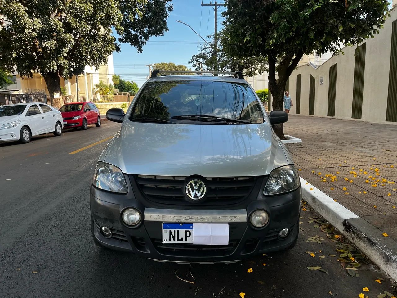 Volkswagen Crossfox 1.6 8V FLEX 2009