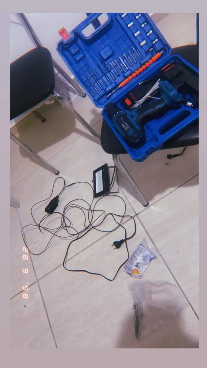 Pequenos serviços eletricos , instalações e montagems  - Foto 3