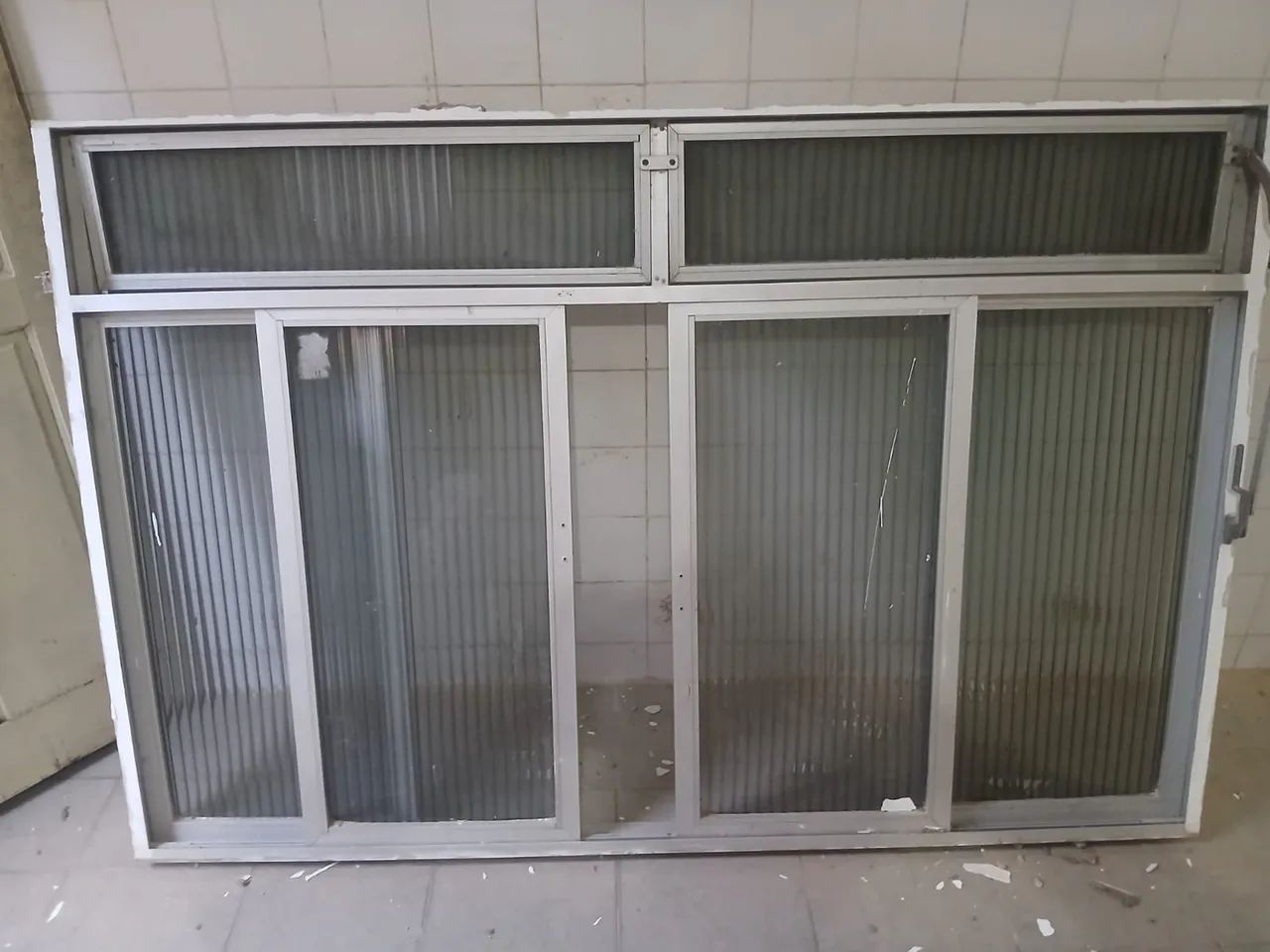 Janela de Alumínio de Correr - Foto 3