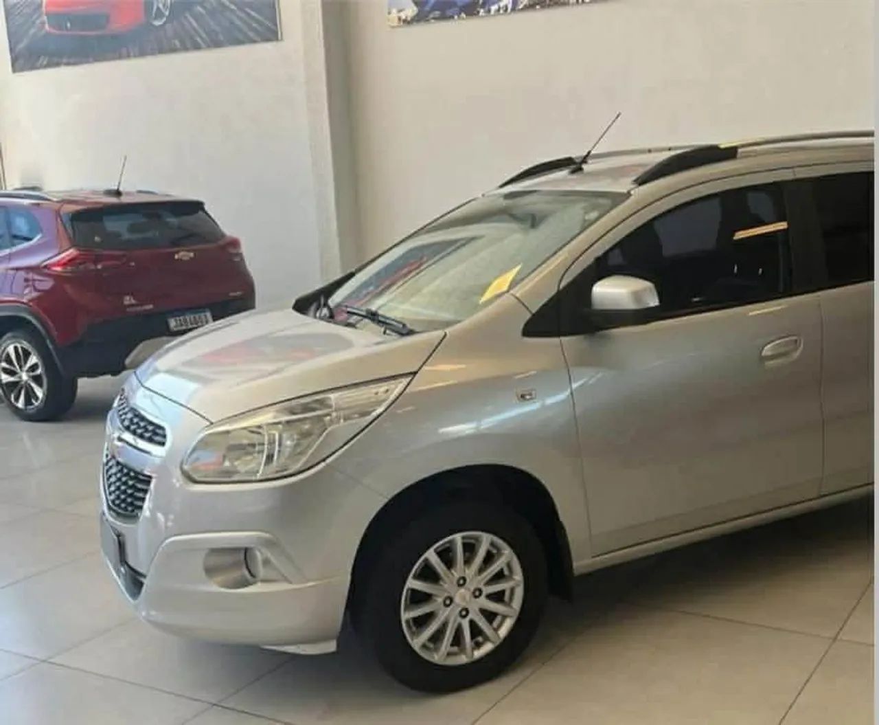 Chevrolet Spin LT 1.8 8V Econo.flex 5P Aut. 2014 - Foto 3