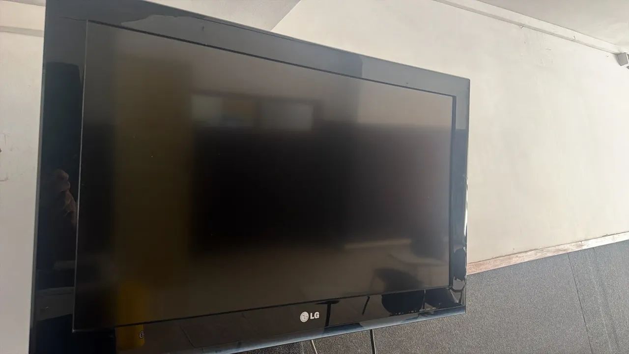 VENDO TV/MONITOR 32 POLEGADAS 2 EM 1! ÓTIMA OPORTUNIDADE! - Foto 3