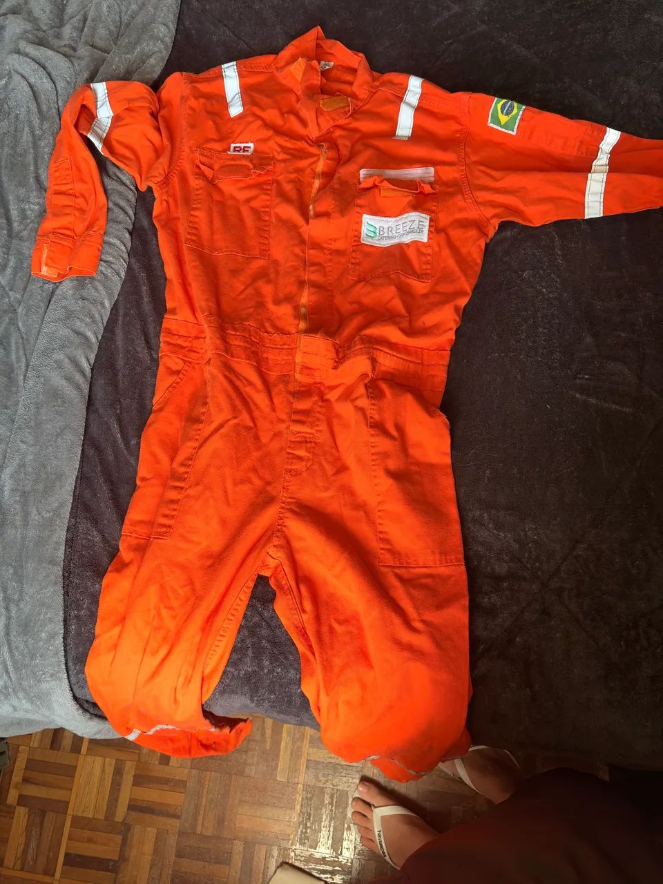 Macacão Laranja RF tamanho G usado apenas 1 mês  - Foto 2