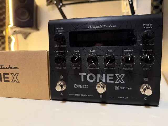 Pedal Tonex completo! - Instrumentos musicais - Zona Cívico