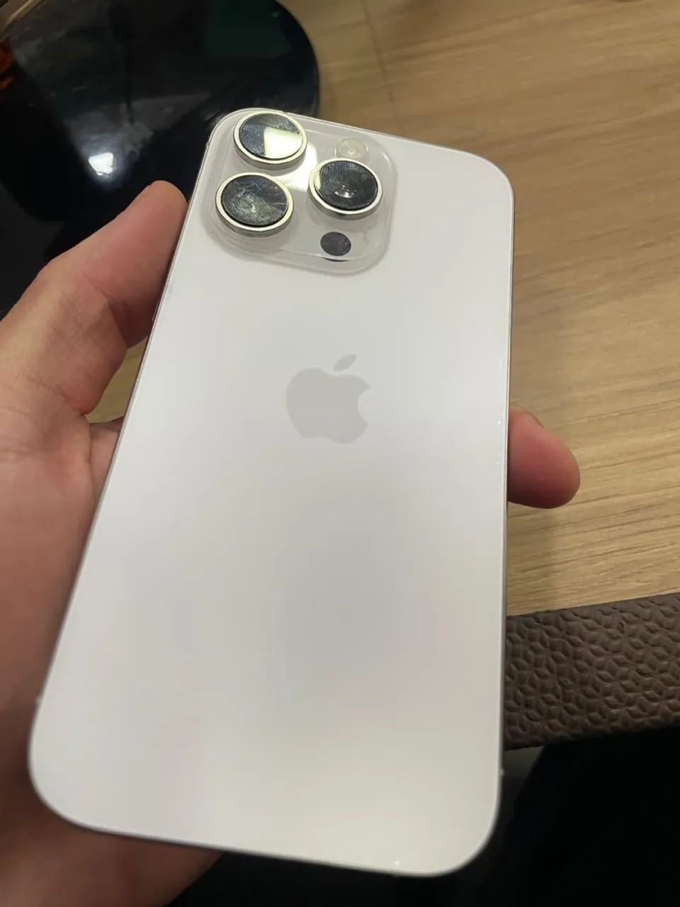 iPhone 16 pro 512 - Foto 3