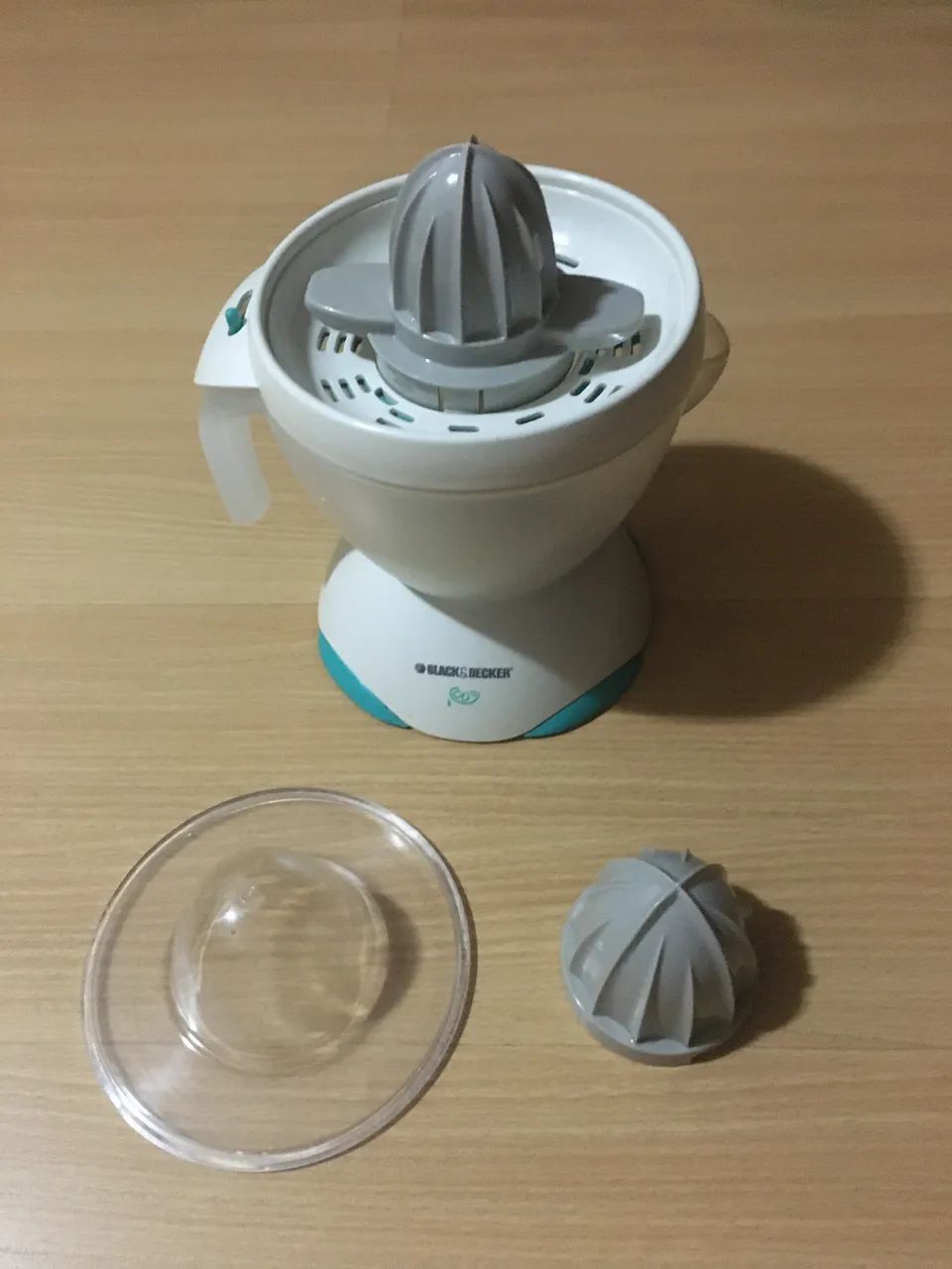 Extrator de suco Black Decker -700ml - Foto 2