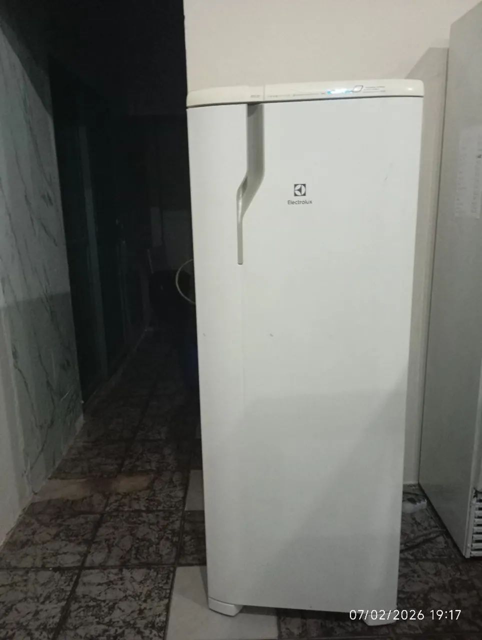 Geladeira Electrolux Frost free  - Foto 6