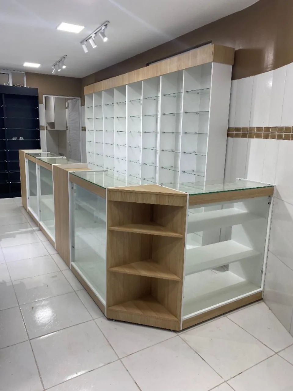 Fabricamos moveis para farmacia - Foto 5