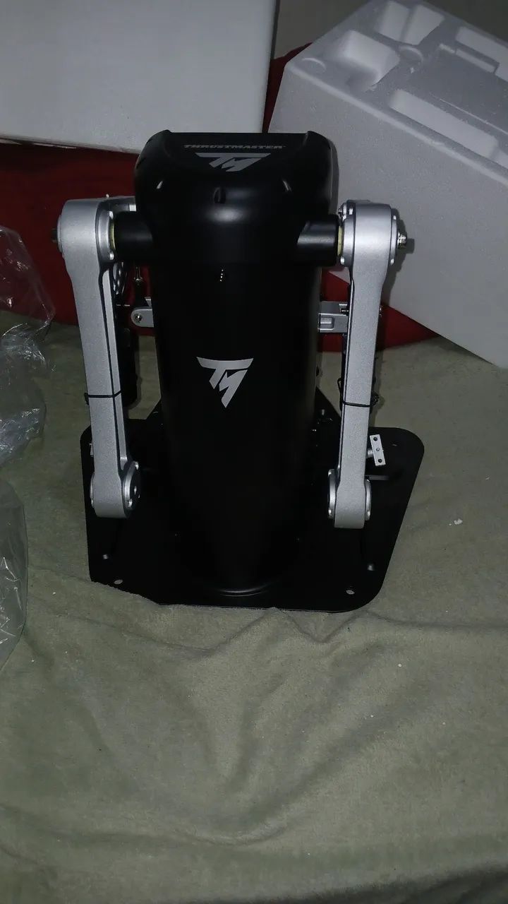thrustmaster rudder pedals - Foto 3