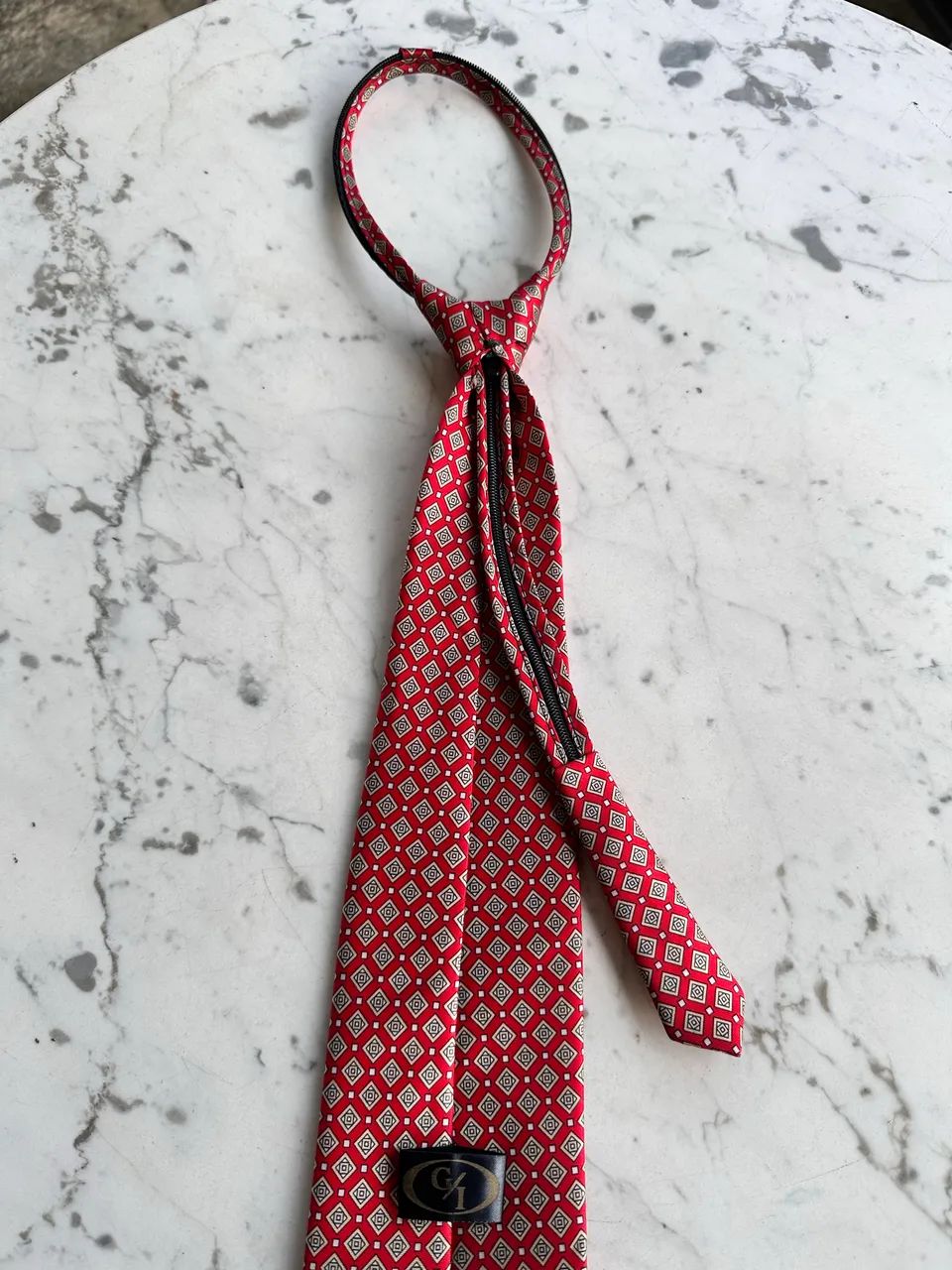 Gravatas de zíper vermelha estampada - Foto 4