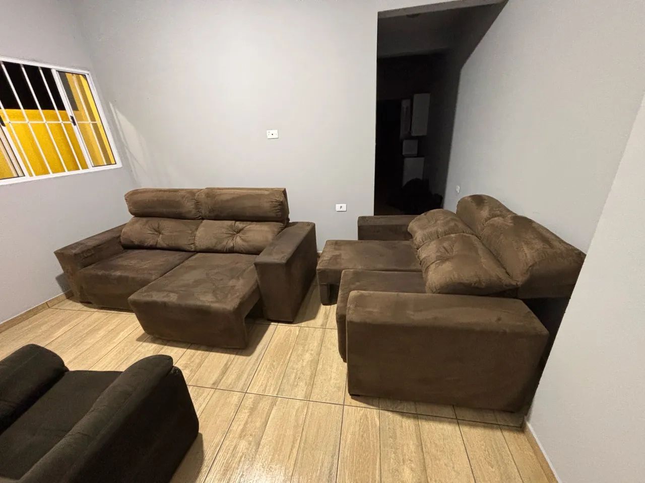 Vendo Sofá Retrátil e Reclinável de 2 e 4 lugares  - Foto 2