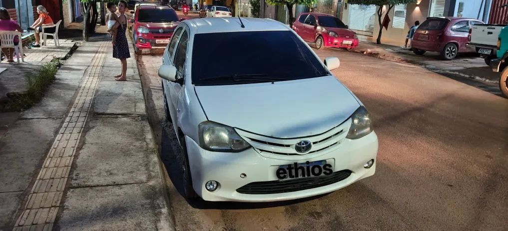Toyota Etios 2013