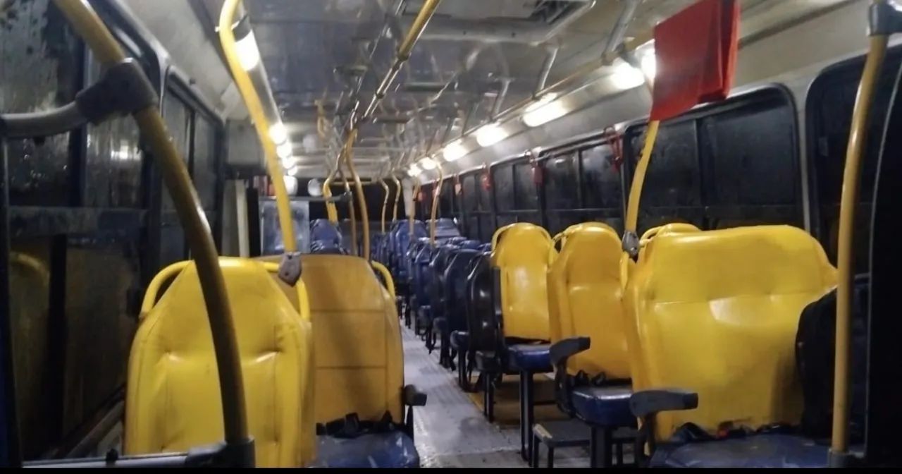 Ônibus Urbano  - Foto 5