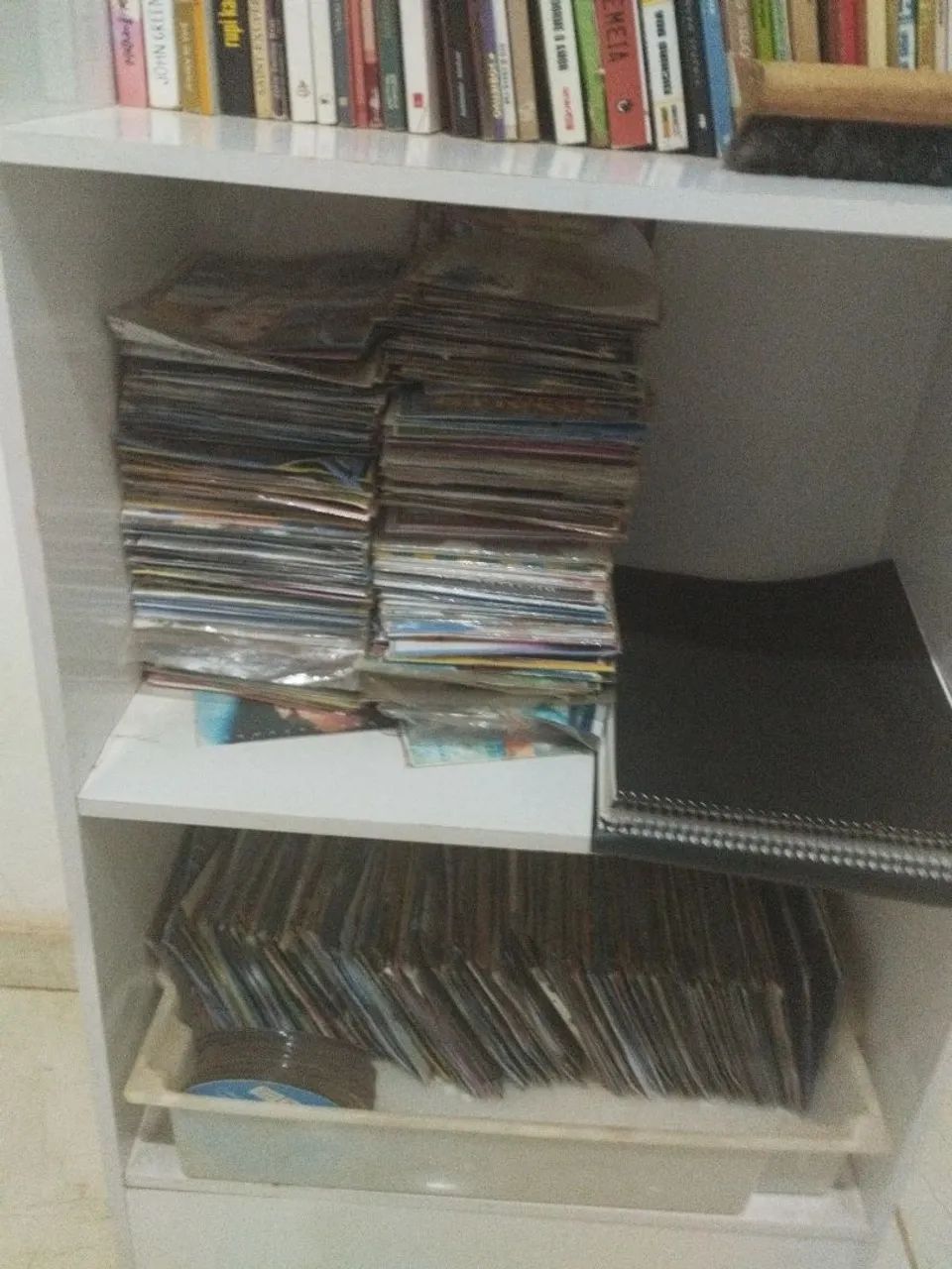 Dvd e vários CDs  - Foto 2