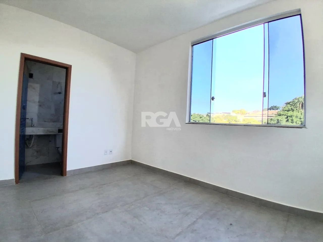 CASA GEMINADA COM 3 QUARTOS (1 SUÍTE) E 1 VAGA  LETÍCIA - Foto 3