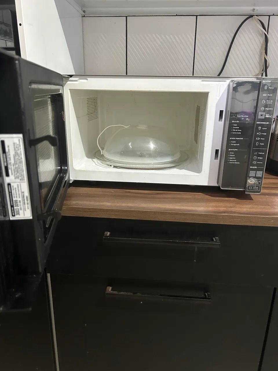 Microondas Brastemp 32L espelhado - Foto 3