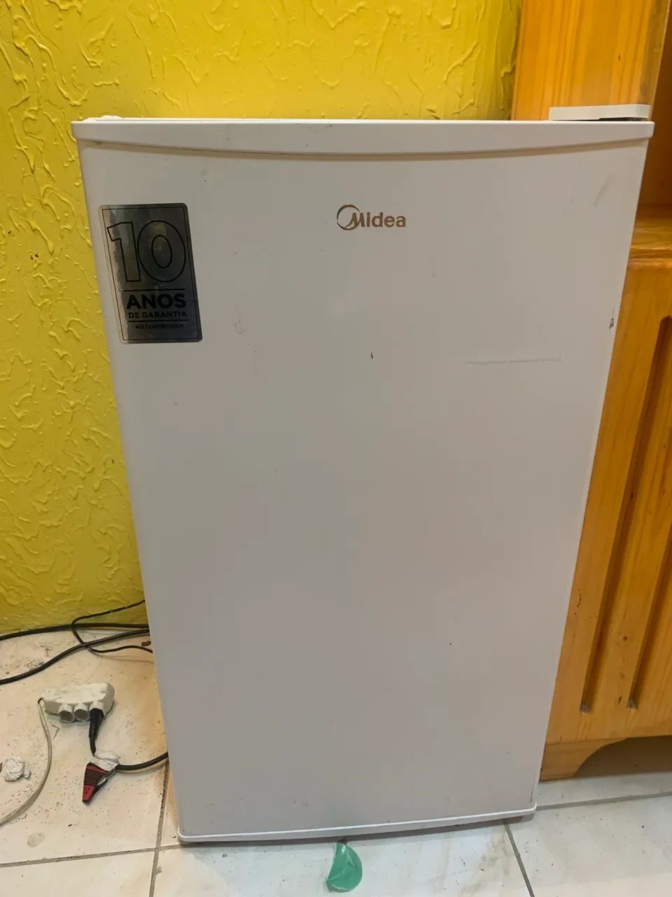 Vendo um Frigobar bem conservado - Foto 3