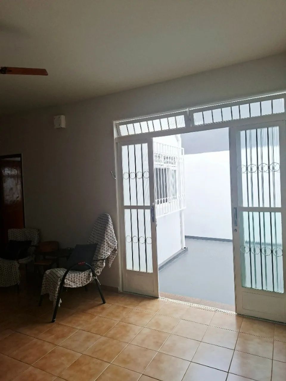 Casa ampla, iluminada e arejada no bairro Estados Unidos  - Foto 5