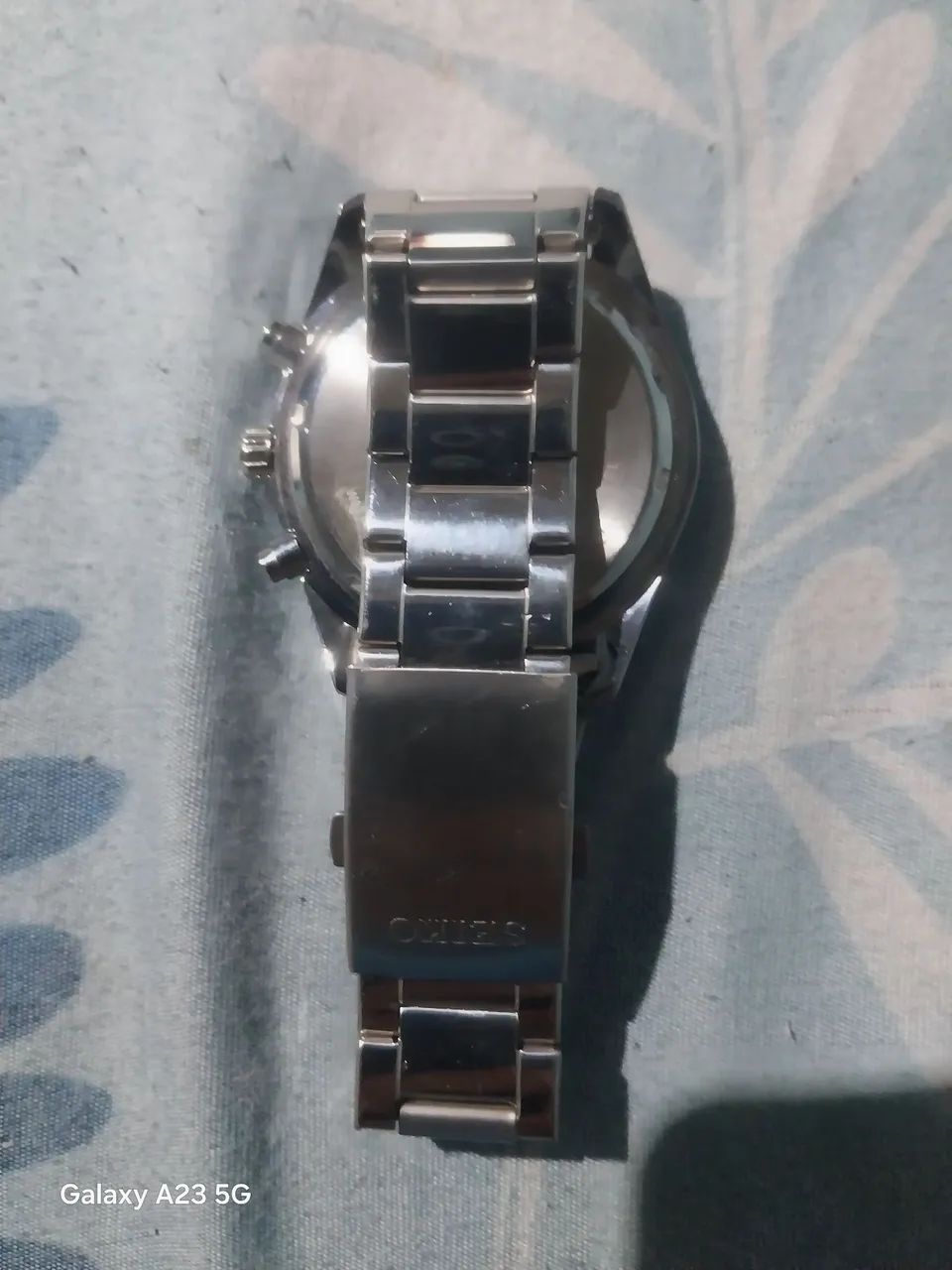 Vendo relogio seiko 100% funcional a prova d'água fundo de rosca original - Foto 3