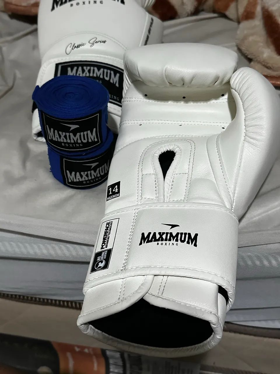 Luva 14oz e Bandagem 5M Maximum - Foto 3