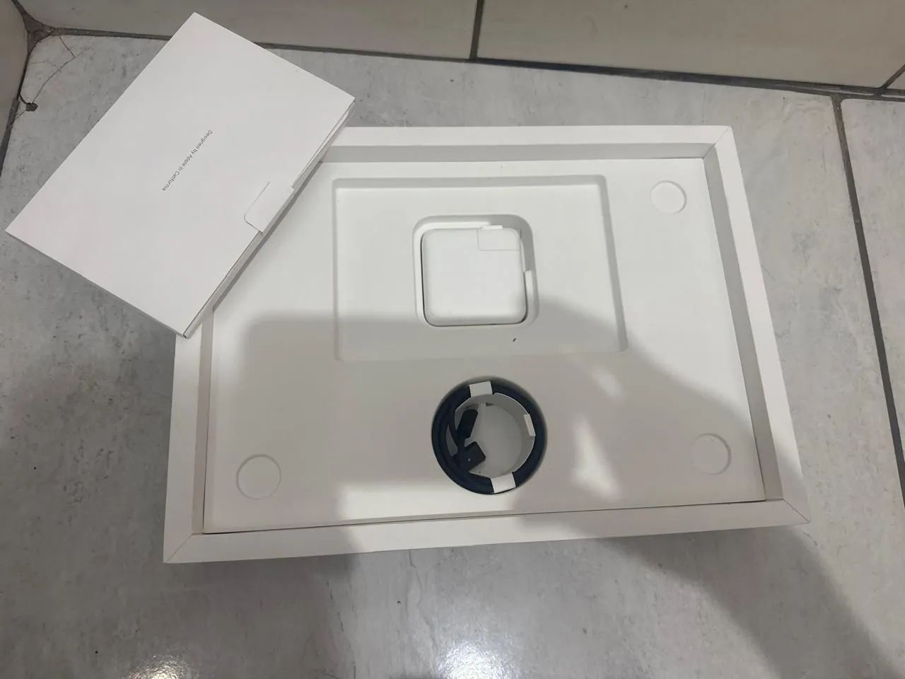 MacBook pro M5 14" 24 Gb 512gb - Foto 3