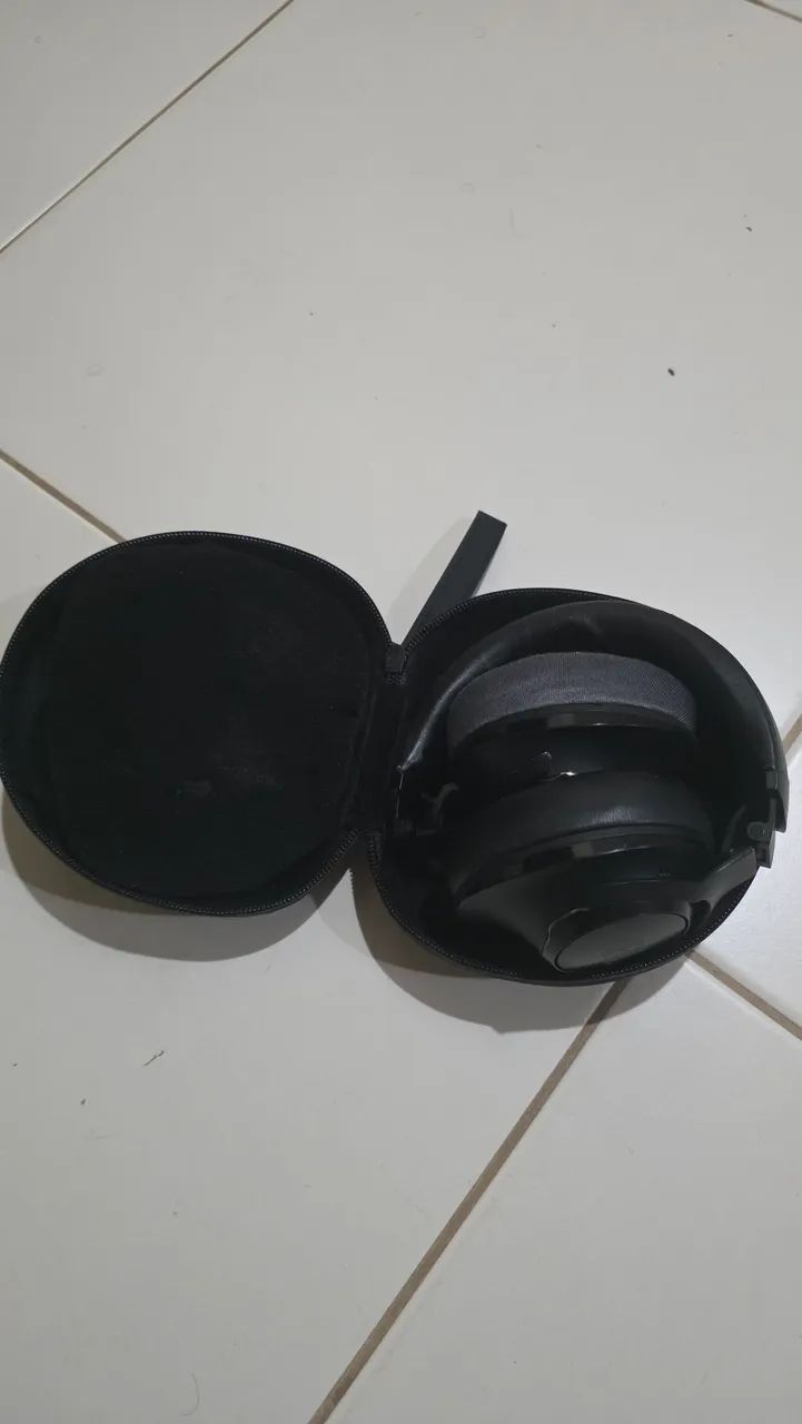 Fone de Ouvido JBL 950NC - Foto 3