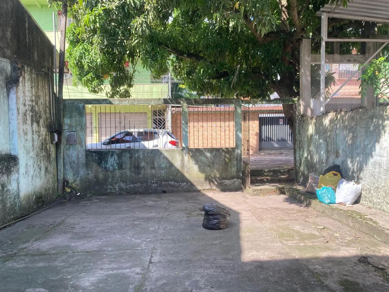 Terreno com barracão. - Foto 4