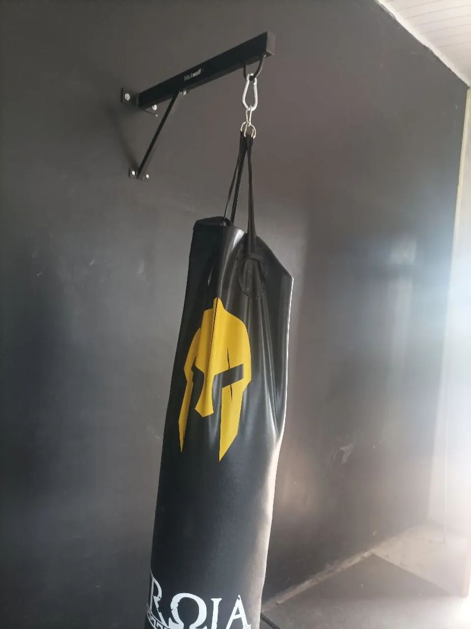 Saco de pancada + suporte (usado em bom estado) - Foto 3