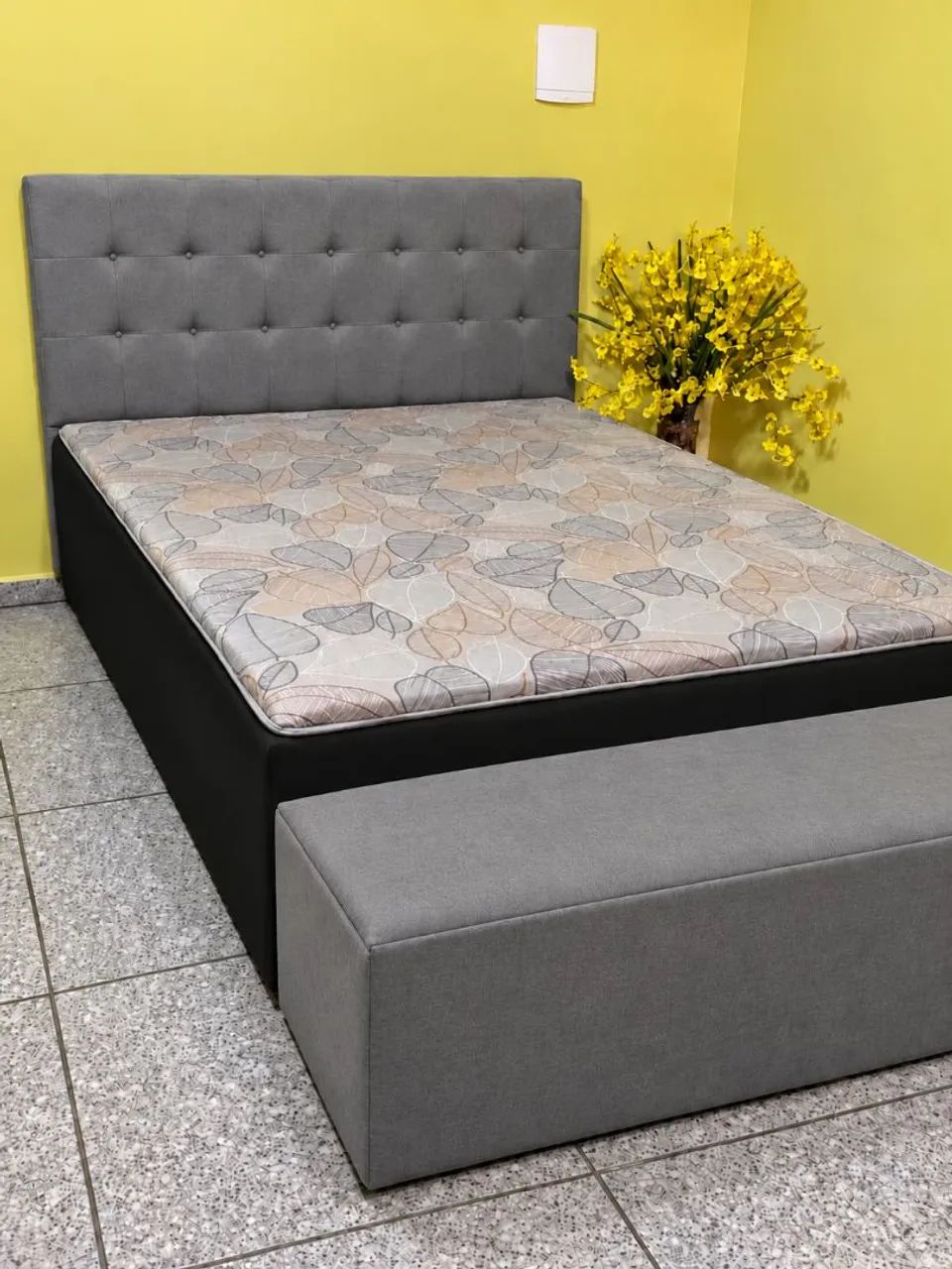 Cama casal com baú recamier e cabeceira - Foto 5