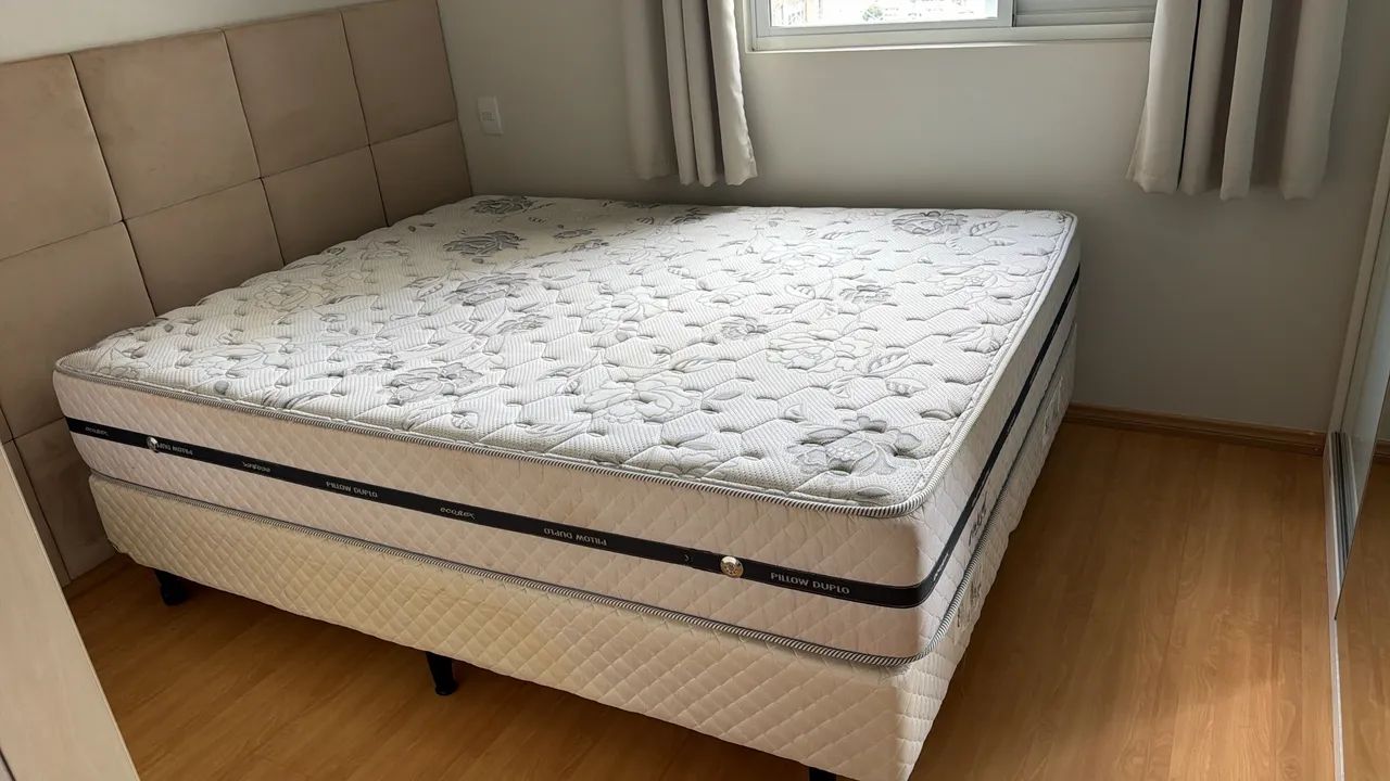 Cama box queen 