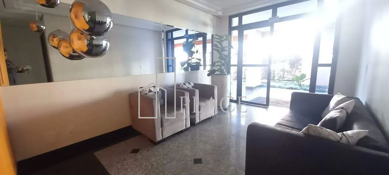 Apartamento à Venda no Centro da Cidade de Marilia , No Edifício Solar Versailles - Foto 3
