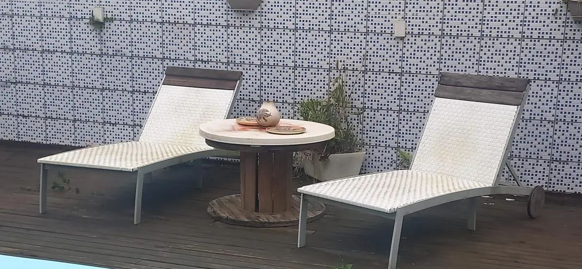 Espreguiçadeira para Piscina com Rodinhas - Foto 2