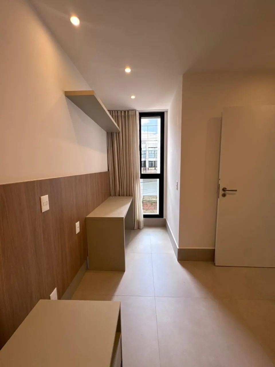 Excelente 2 quartos semi mobiliado. - Foto 4