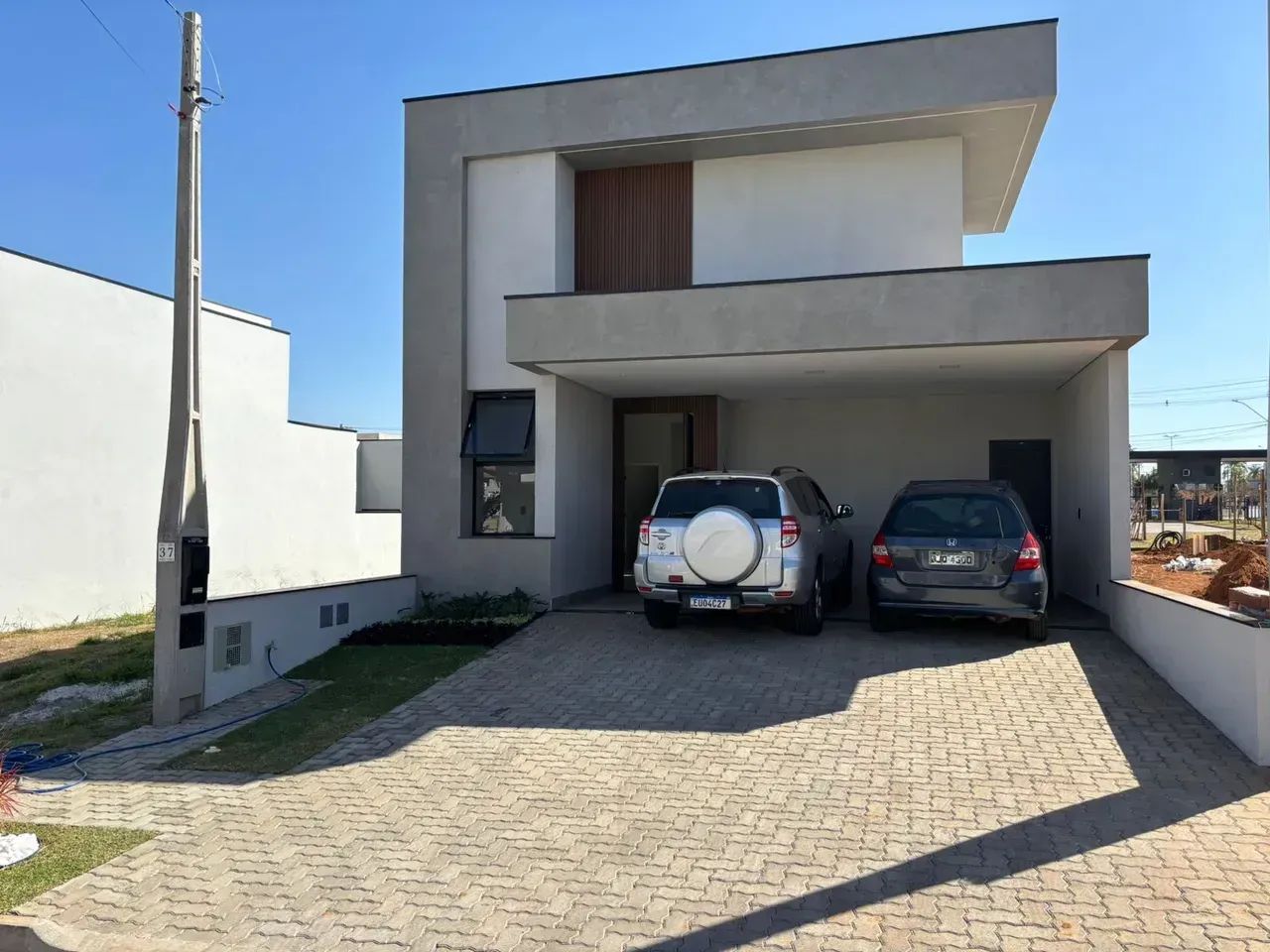 casa nova no condomínio lirios em paulinia/SP